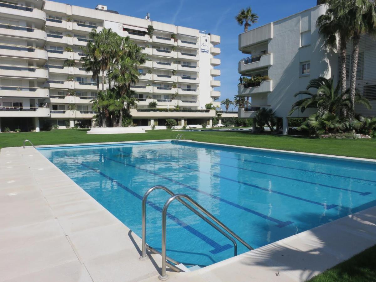 Mediterraneo Seaview Apartment By Hello Homes Сіджас Екстер'єр фото